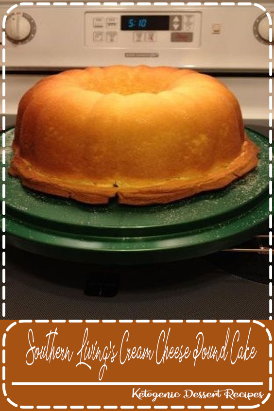Southern Living's Cream Cheese Pound Cake Food Lade
