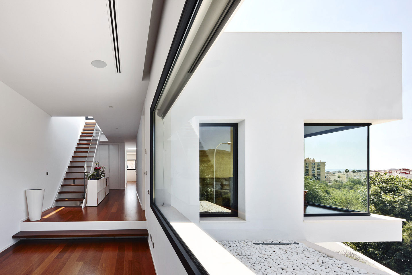 Minimalist Home Design with Small Dining Area Home Design and Decoration Minimalist Home Design with Small Dining Area Home Design and Decoration