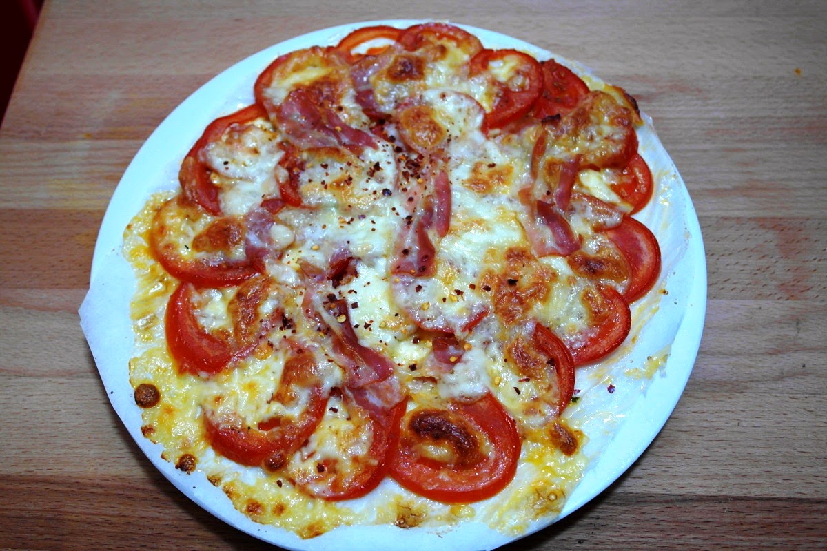 Carpe Culina: Tomatenpizza ohne Teig