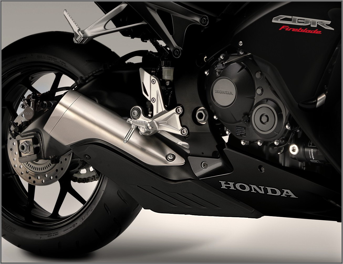 Superbike Solutions: 2014 CBR1000RR Aftermarket Exhaust and Dyno Tuning