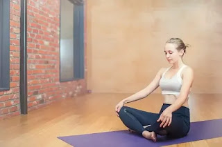 सुखासन योग की विधि, लाभ व सावधानियाँ / sukhasana yoga steps, benefits & precautions