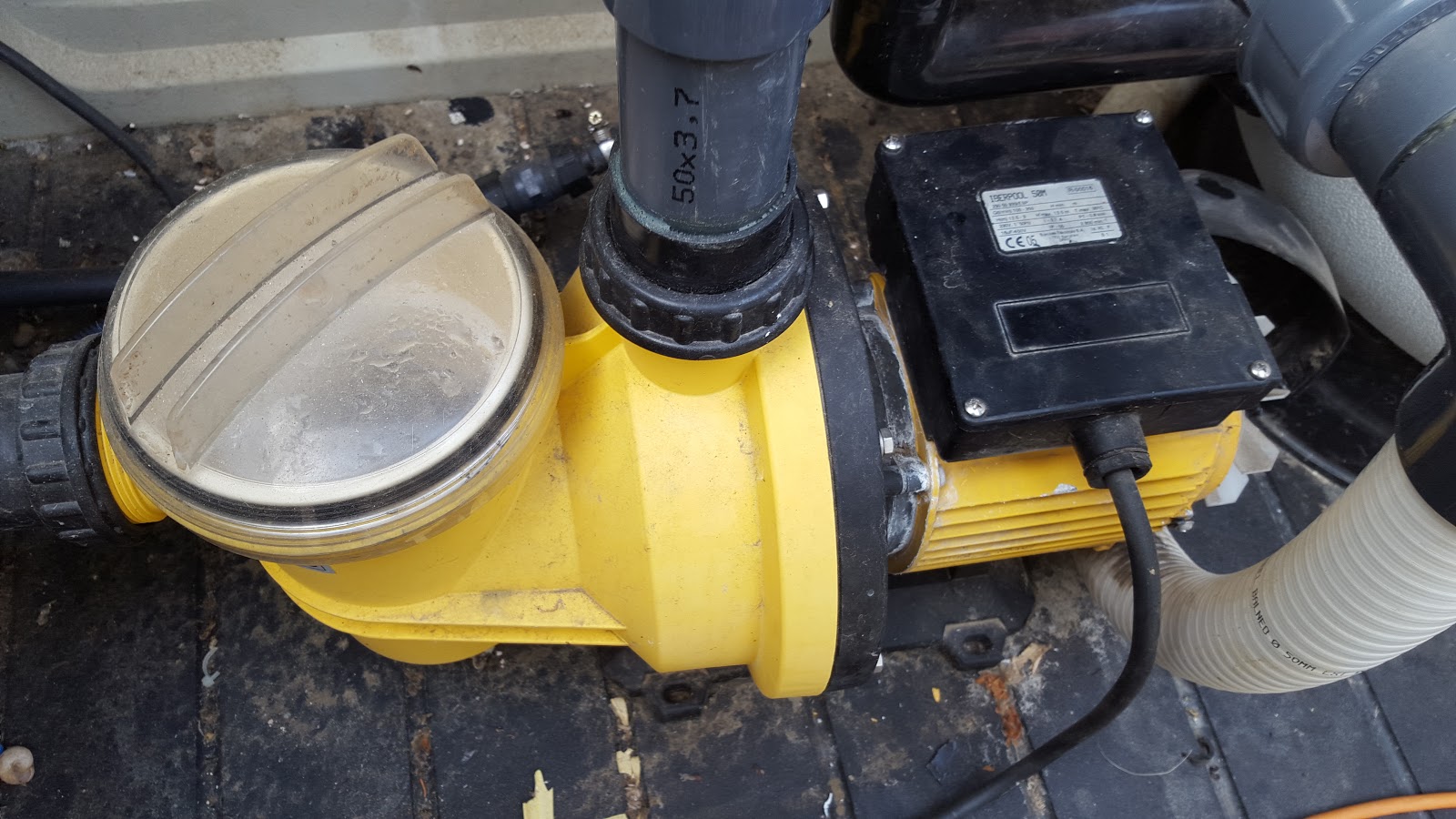 pompe piscine reparation