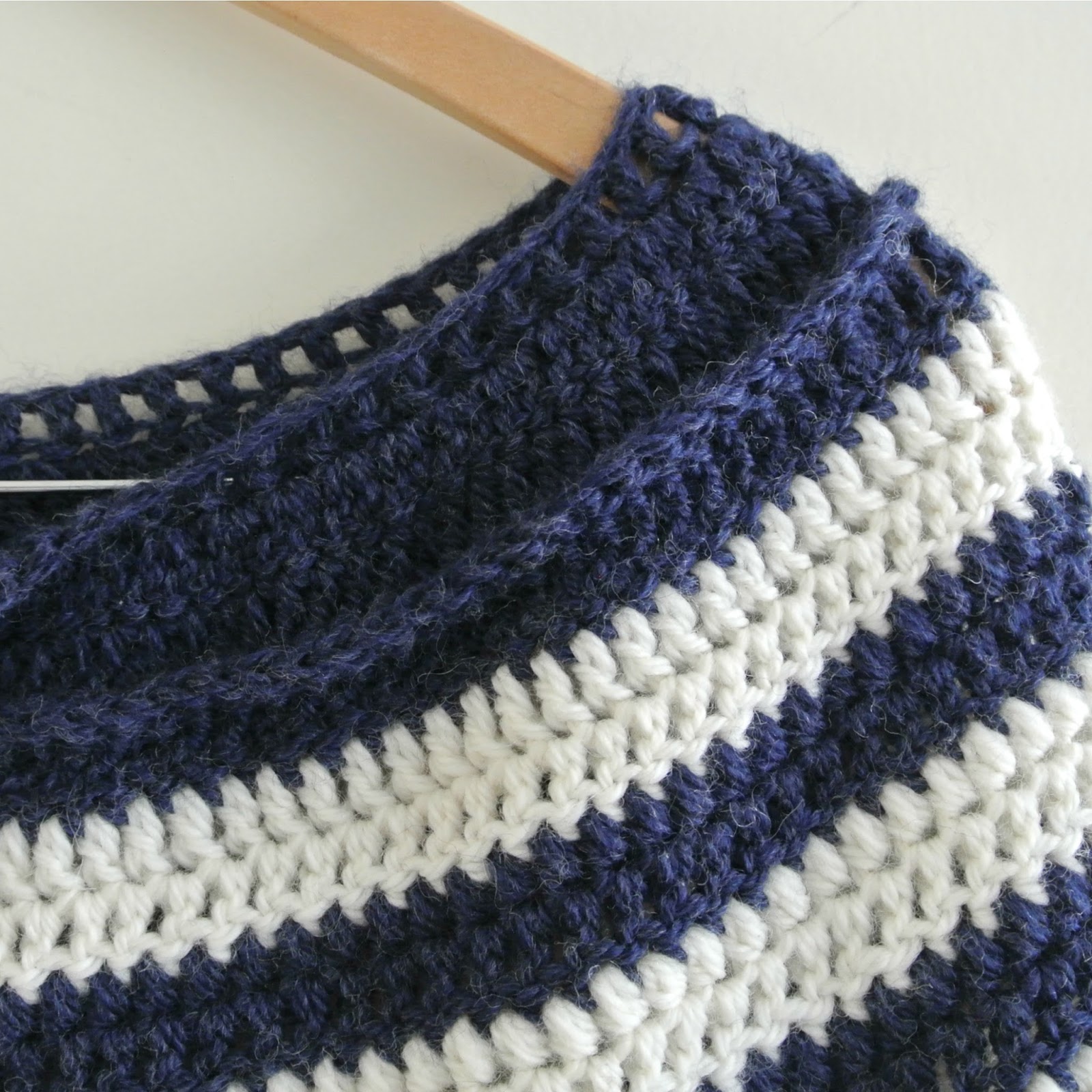 By Miekk Alles Is Haken Vest