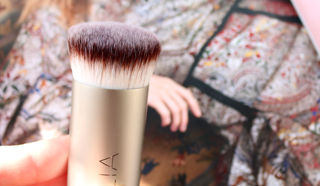 Currently Loving ILIA Vivid Foundation, Perfecting Buff Brush, Silken