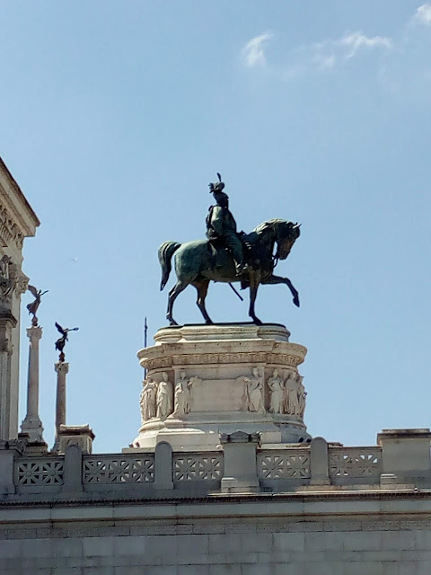 La statue équestre de Victor-Emmanuel II