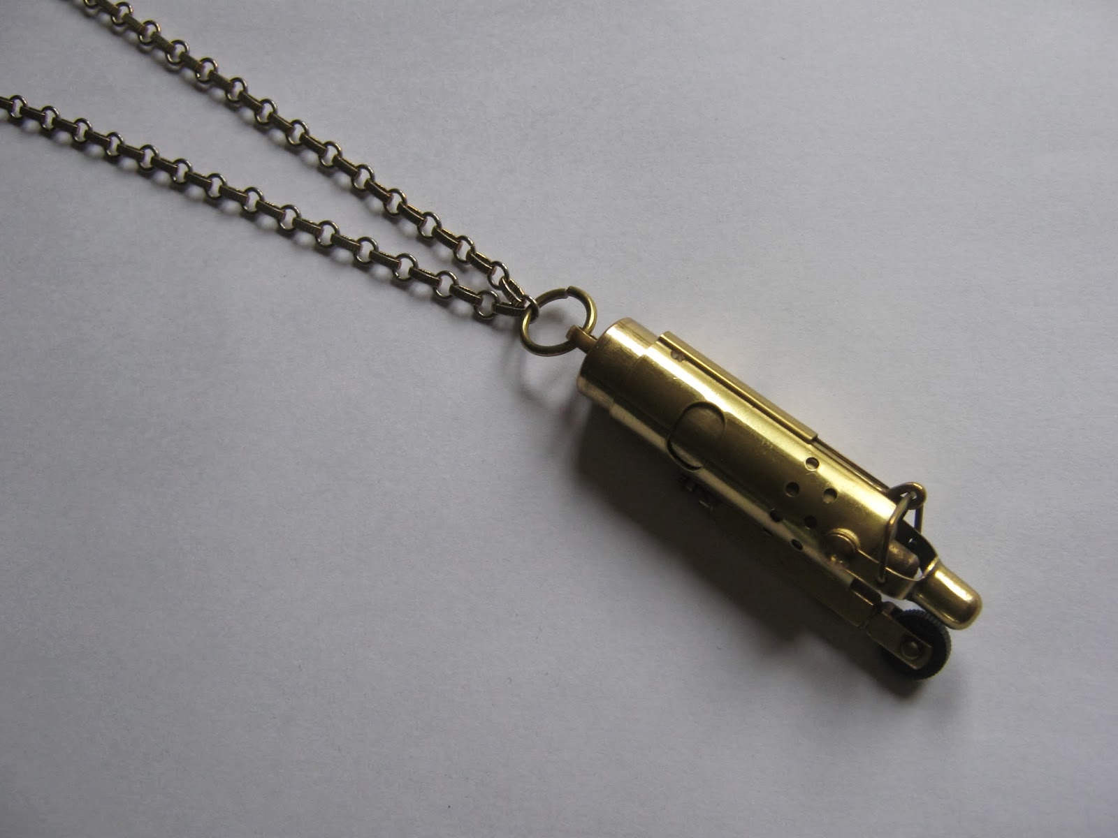 How to Hardware Pendant Necklace Awake + Make A Blog for Creative