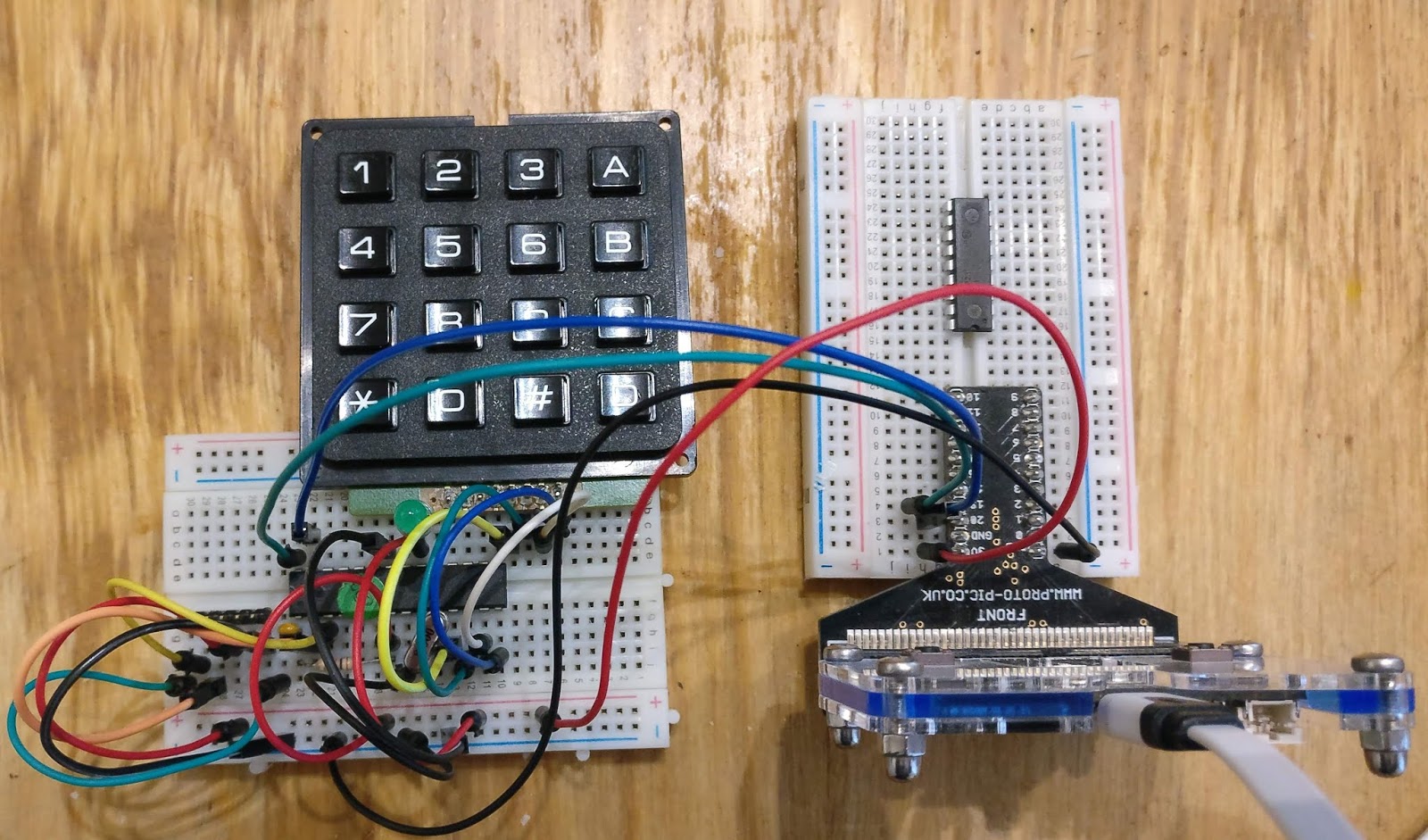 An I2C keypad for the micro:bit - part 2