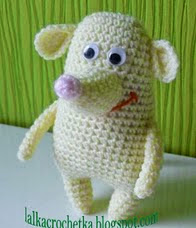 http://translate.googleusercontent.com/translate_c?depth=1&hl=es&rurl=translate.google.es&sl=auto&tl=es&u=http://lalkacrochetka.blogspot.com.es/2013/04/doggie-crochet-pattern.html&usg=ALkJrhiowmonmIdxsdRLe5WTBLZZfZMksQ