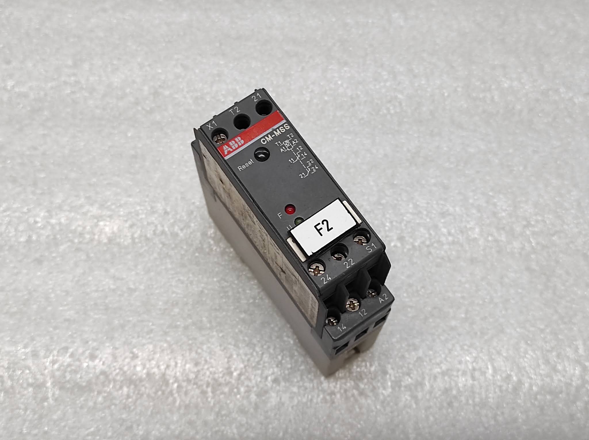 ABB CMMSS THERMISTOR MOTOR PROTECTION RELAY 1SVR430811R1300