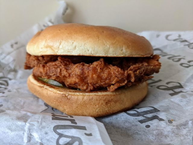 Review: Carl's Jr. - Hand-Breaded Chicken Sandwich - Bussin Foods