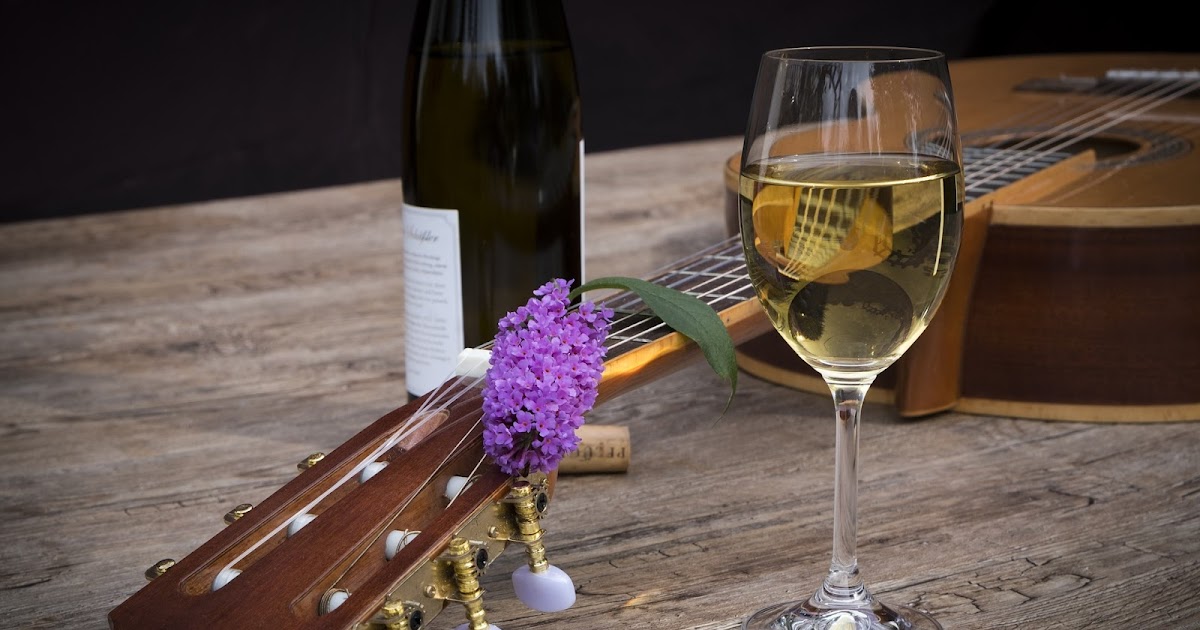 Notas de gosto, uma relação surpreendente: vinho e música.