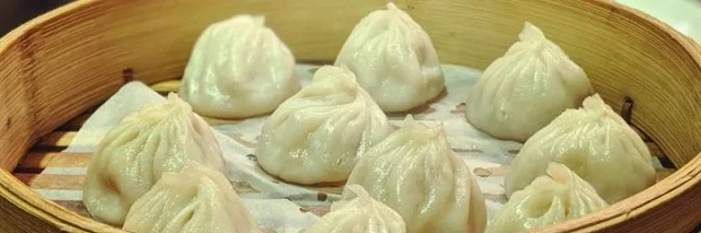 Things to eat in Taiwan: Shangai soup dumplings from Kao Chi in the Dongmen neighborhood of Taipei