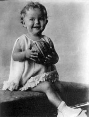 Shirley Temple at 18 months with ball