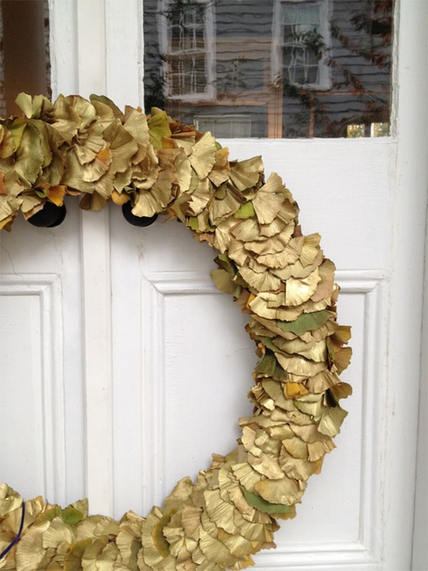 {holiday inspiration : stars and garlands and romance by candlelight}