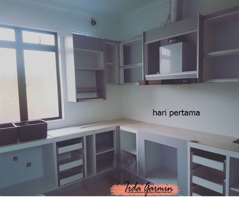 Kabinet Dapur Minimalis Untuk Poket Yang Tipis