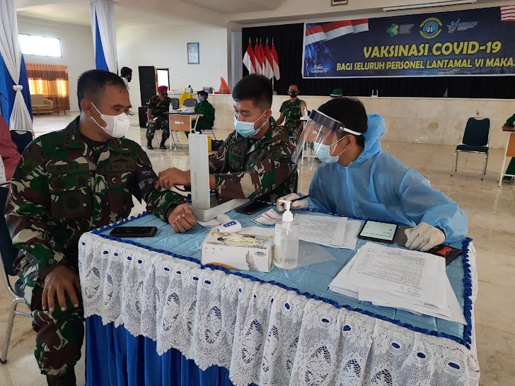 Serbuan Vaksinasi Covid-19 Bagi Seluruh Personel Lantamal VI Makassar
