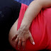 Grávida apanha, mas tenta impedir prisão do marido que jogou cachorro de prédio