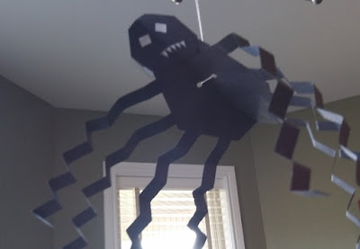A geometric spider craftivity and spider glyph #spidercraftivity #spiderglyph #Octoberclassroomdecor