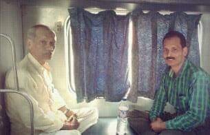 पापा संग रेल यात्रा                                   Train journey with father