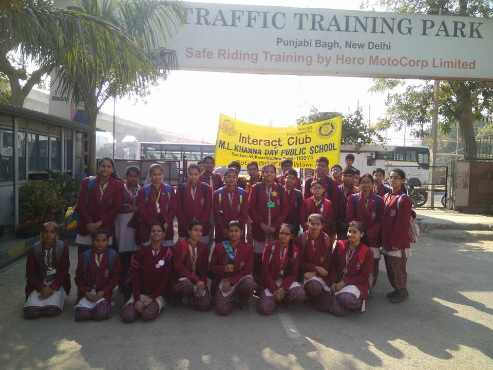 Interact Club Of M L Khanna D A V Public School Dwarka Traffic Awareness Camapign 3 değerlendirme ve 33 fotoğraf booking.com'da sizi bekliyor.