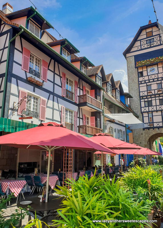 Colmar Tropicale Day Trip in a Frenchthemed Resort in