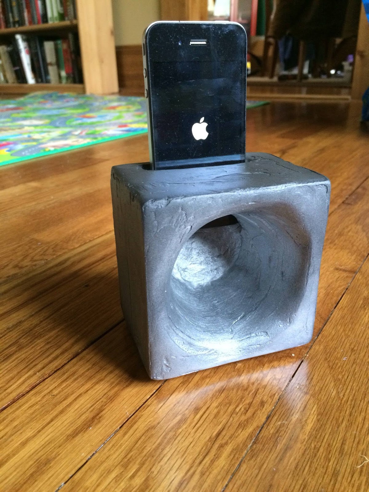 Passive iPhone Amplifier