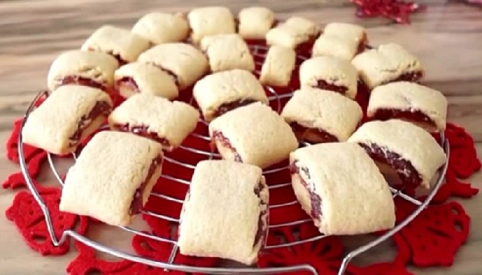 Galletas Newtons rellenas de mermelada de guayaba Galletas Newtons rellenas de mermelada de guayaba