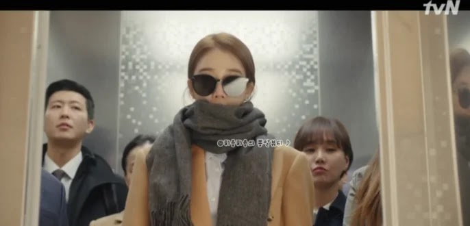 Yoo In Na Kacamata Hitam Yoo In Na di Drama Korea Touch Your Heart Menjadi Daya Tarik Penonton