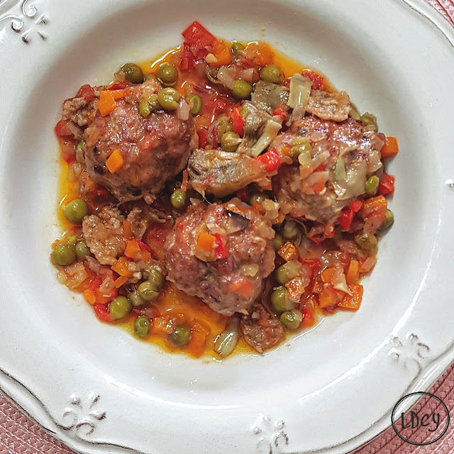 Albóndigas A La Jardinera