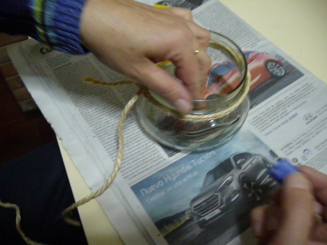 Como hacer un portavelas, con tarro reciclado.