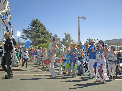 Samba Parade at the North Country Fair in Arcata - Arcata, California - Dancers, Drummers, Music, Art, Celebration and Parades - Photographs by gvan42 Greg Vanderlaan