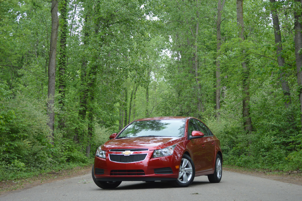 © Automotiveblogz: 2014 Chevrolet Cruze Turbo Diesel: Quick Spin Photos