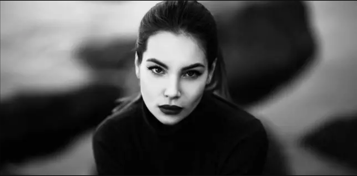 A Strong Woman Doesn't Beg, She Leaves The Moment She Feels Unwanted Life, Woman Empowerment