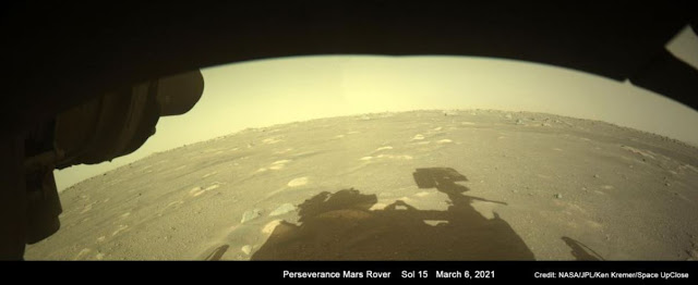NASA'nın Perseverance Rover'ı, hafta sonu tehlikeden kaçınma kameralarıyla kendi gölgesinin fotoğrafını yakaladı.