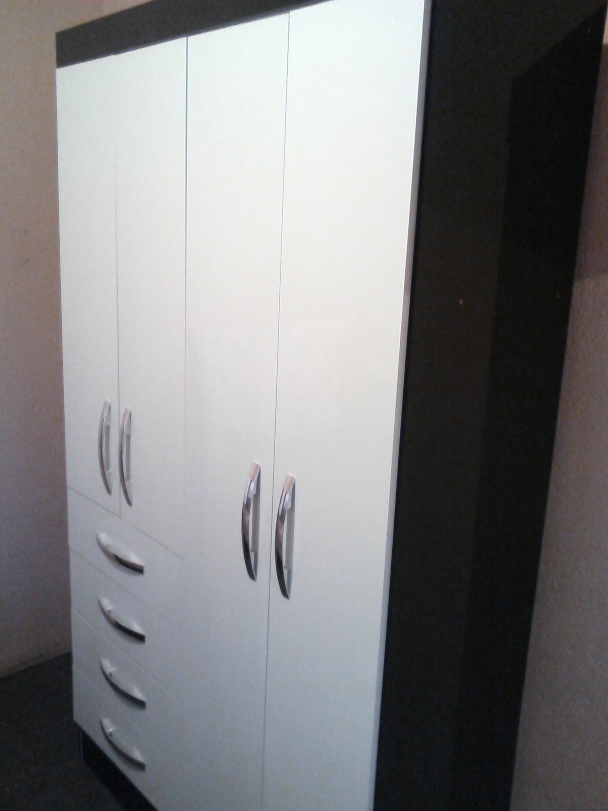 Luis Montador de MóveisMudançasAlphavilleBarueriSP Montador De