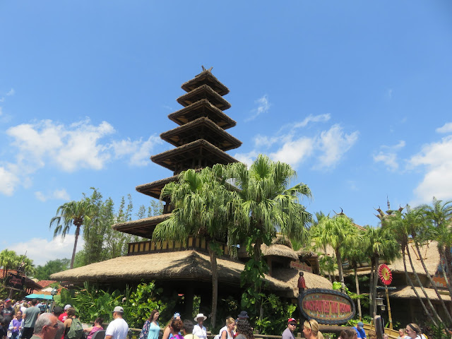 Walt Disney's Enchanted Tiki Room Building Magic Kingdom Walt Disney World