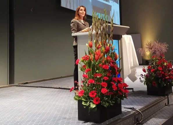 Princess Marie attended opening of the 42nd Small Animal Veterinary Euro- and World Congress at the Bella Center