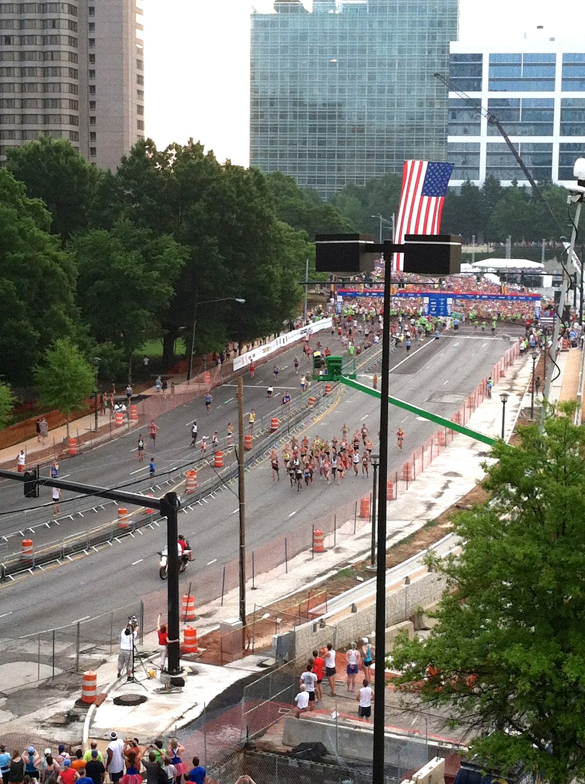 The Peachtree Road Race From The Sidelines The World of Deej