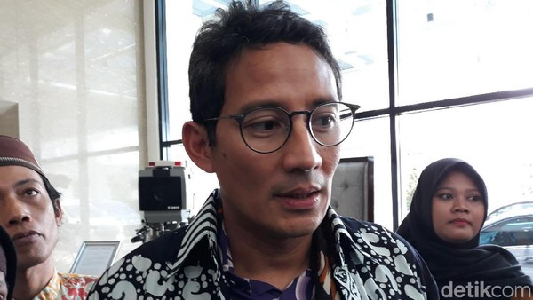 Sandiaga ke Kader Gerindra: Kita Barisan Pendukung Gubernur-Pemerintah Pusat