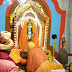 गोरखपुर : सीएम योगी ब्रह्म मुहूर्त में बाबा गोरक्षनाथ को चढ़ाई खिचड़ी