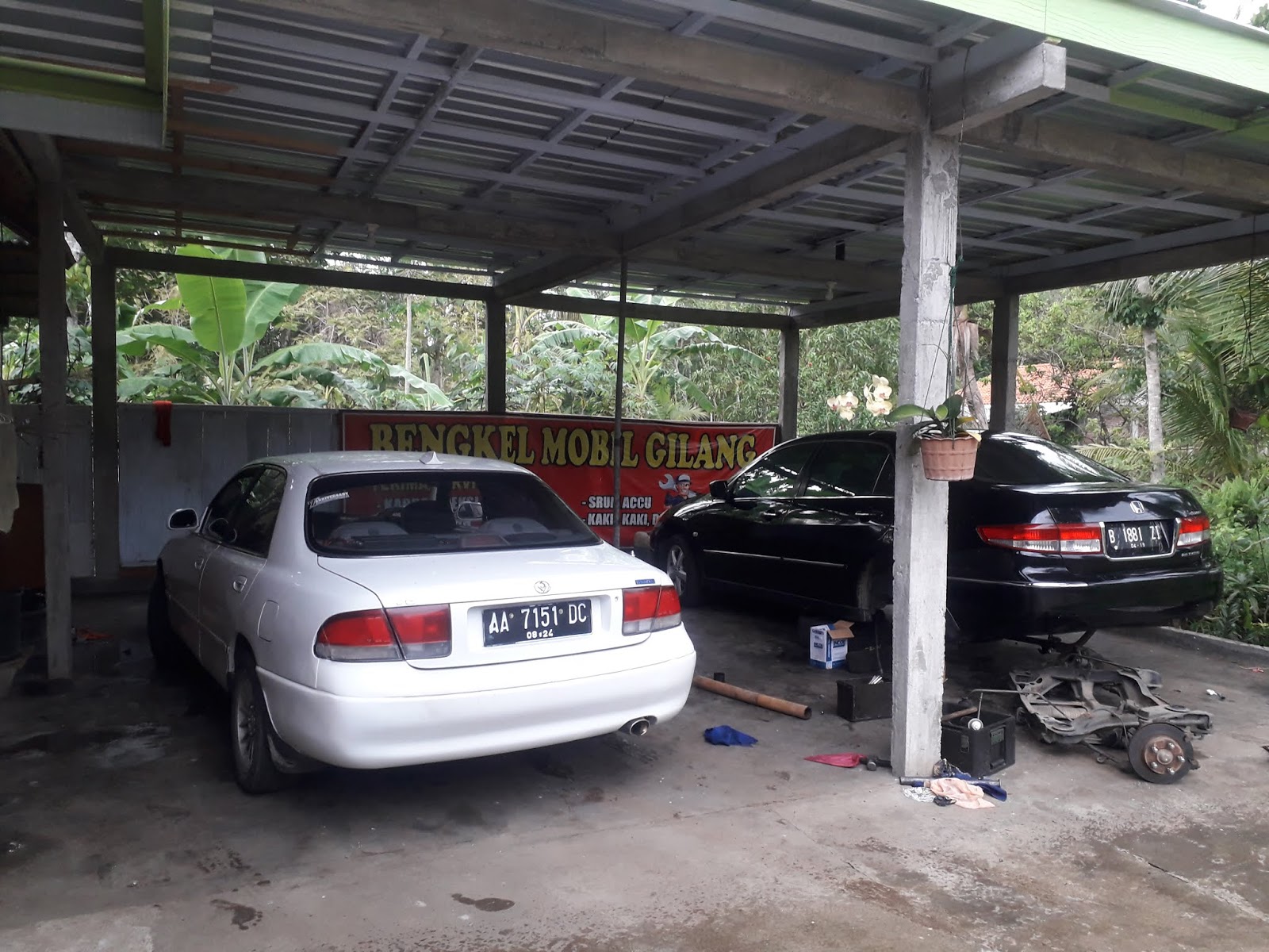 LAYANAN BENGKEL MOBIL PANGGILAN 24 JAM PURWOREJO DAN