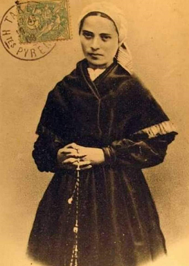 Santa BERNADETTE SOUBIROUS (1844-†1879) Vidente VIRGEN DE LOURDES “INMACULADA CONCEPCIÓN” (1858)