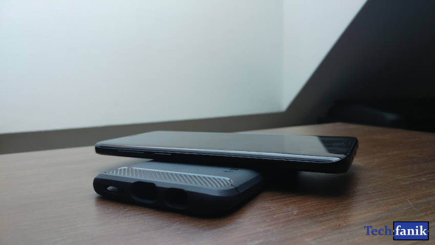 Spigen Rugged Armor dla Samsunga Galaxy S9+