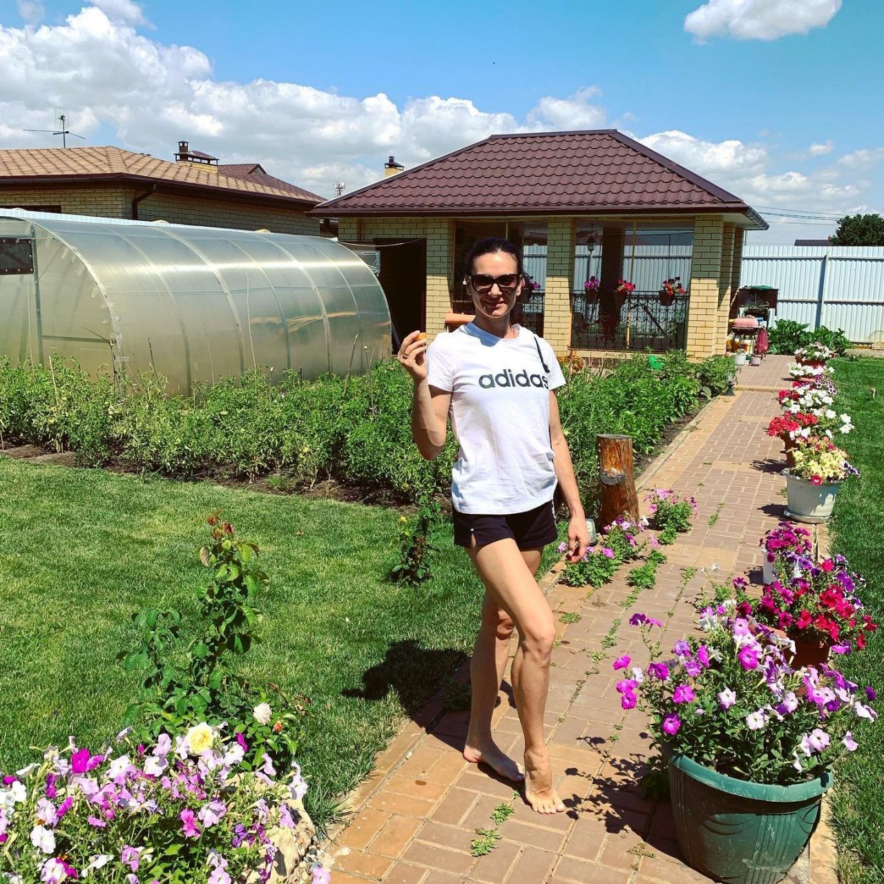 yelena isinbayeva social media 10 25 2019 0 0 saturday october 26 2019