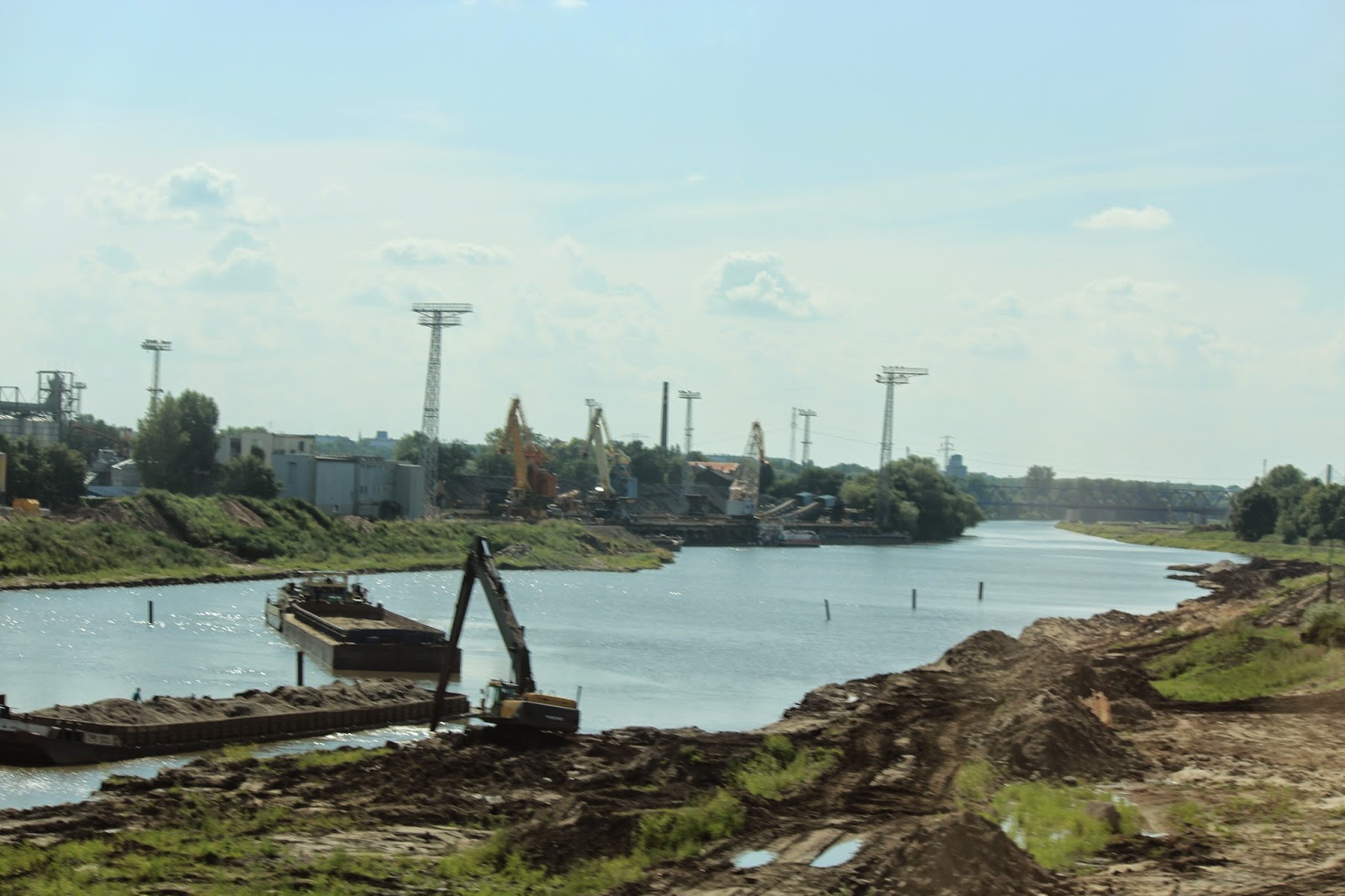 Historia y Genealogía Wroclaw, Breslavia. Polonia. El río Oder y sus puentes