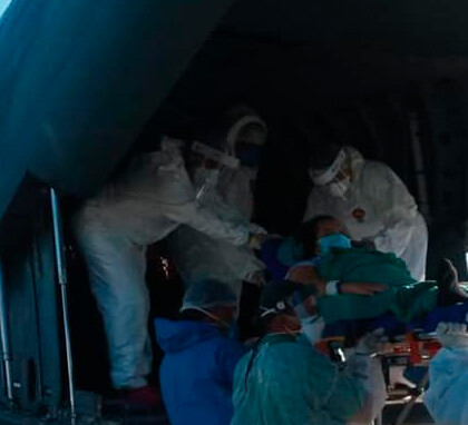 Pacientes de Rondônia chegaram de madrugada em Curitiba