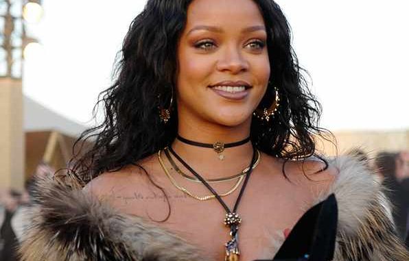 Rihanna podría estar embarazada, según publicación