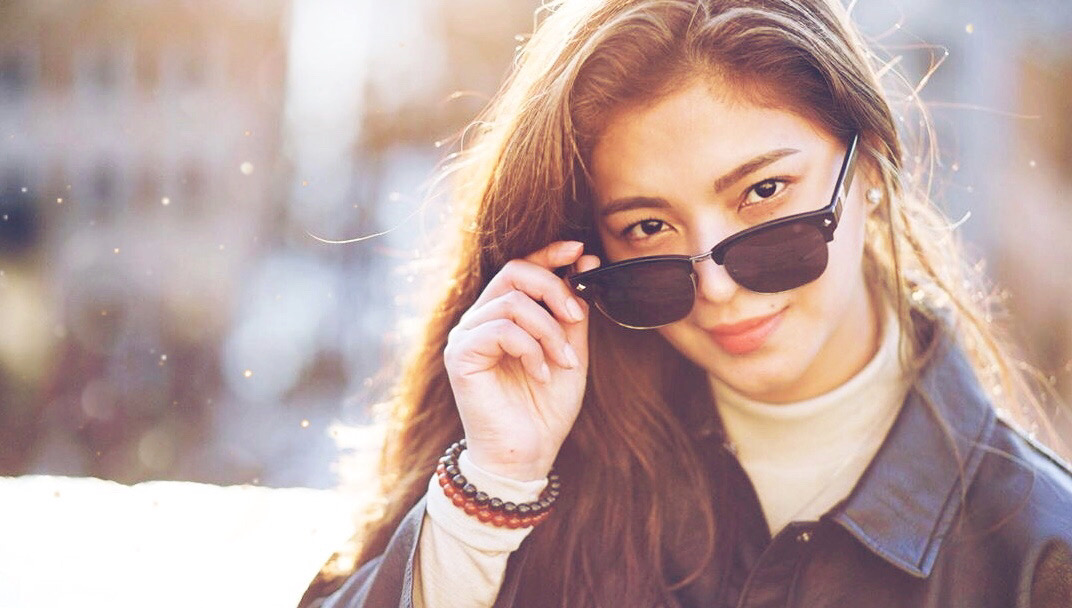 Messy Hair Don T Care Here S Angel Locsin Flexing Her Straight