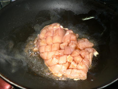 鶏肉を焼く