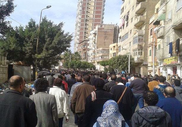 بالصور: الآلاف يُشيعون جنازة ''شيماء الصباغ'' بالإسكندرية